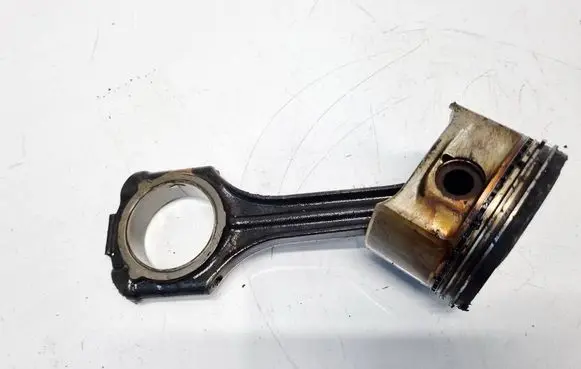Mercedes-Benz C W203 Piston with connecting rod