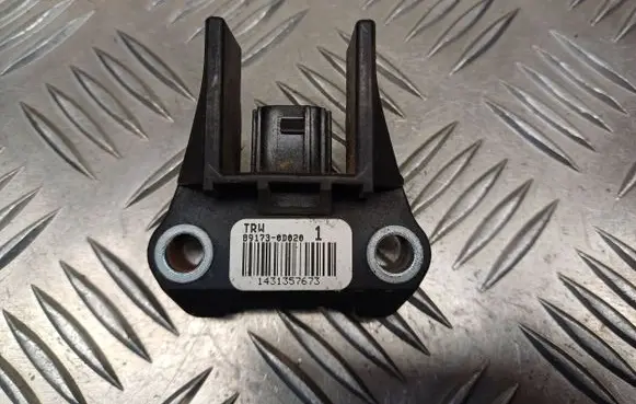 Toyota Yaris Airbag deployment crash/impact sensor 891730D020 1431357673