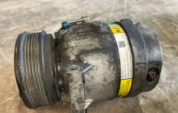 Opel Vectra C Air conditioning (A/C) compressor (pump) 13197197