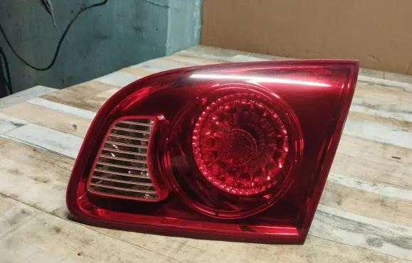 Hyundai Santa Fe Tailgate rear/tail lights 924062B000