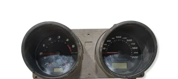 Volkswagen Polo III 6N 6N2 6NF Speedometer (instrument cluster) 5220301800 1036025070 0263631403