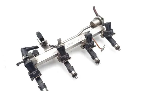 Opel Zafira C Fuel injectors set 0280158205 0280151267 55577580