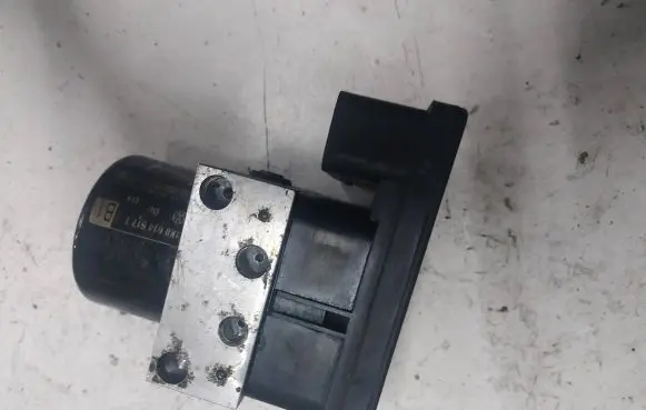Volkswagen Touran I ABS Pump 0013020602201 10020602204 1K0614517T