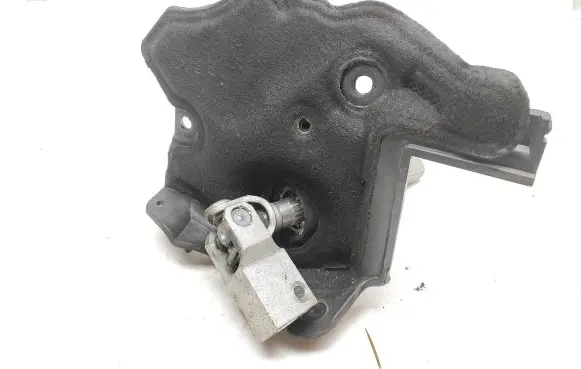 BMW 5 F10 F11 Steering column universal joint 1056068A