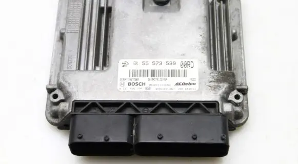 Opel Insignia A Engine control unit/module 55573539