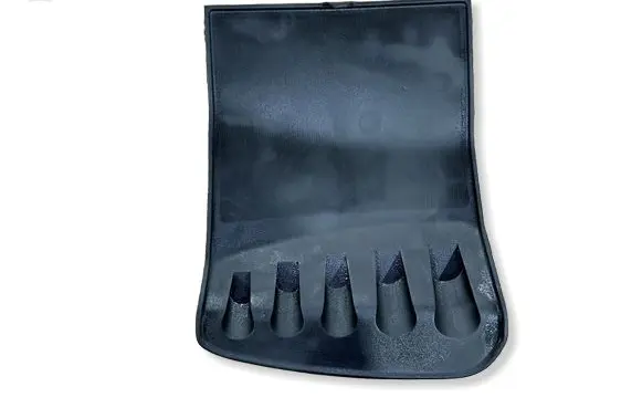 Chrysler Pacifica Glove box pad 5091166