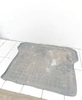 Volvo V70 Rubber trunk/boot mat liner 