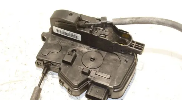 KIA Sportage Front door lock 81320-3U020