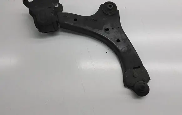 Volvo S80 Front lower control arm/wishbone 31277344