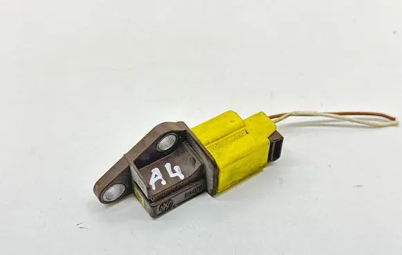 Audi A4 S4 B8 8K Airbag deployment crash/impact sensor 8K0959651