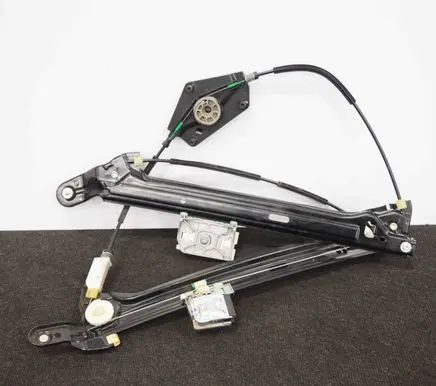 BMW M5 F90 Front door window regulator with motor 914750102