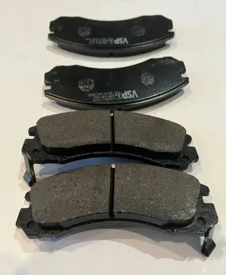 Mitsubishi Outlander Brake pads (front) MZ690576