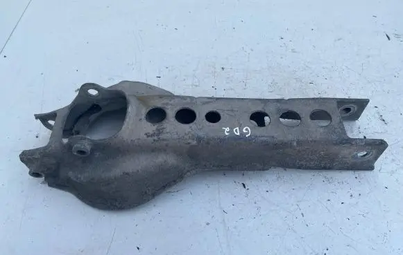 Volvo V70 Rear upper control arm/wishbone