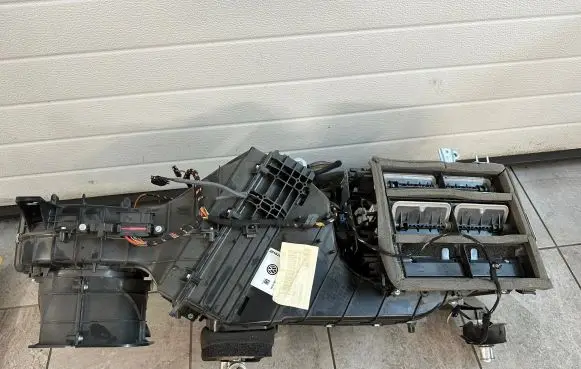 Volkswagen Amarok Interior heater climate box assembly housing 7L0820679D 52431285 328310