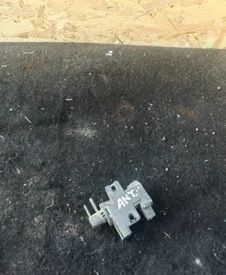 Opel Antara Turbo solenoid valve 25183170