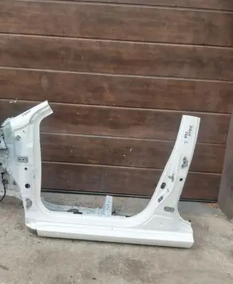 Toyota Aygo AB40 Pillar (middle) AYGOIILEWYBOK7380