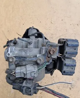Lexus IS 200-300 ABS Pump 1330003100