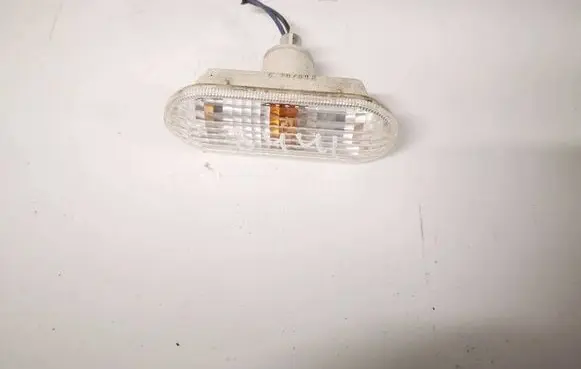 Ford Focus Front fender indicator light 4M5A13K309AA