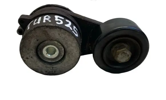 Hyundai Santa Fe Generator/alternator belt tensioner 32000027