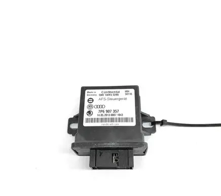 Volkswagen Touareg II Light module LCM 7P6907357