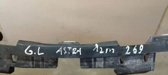 Opel Astra J Rear bumper mounting bracket 495048501