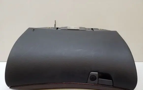 Volvo V70 Glove box set SB148738 09184925
