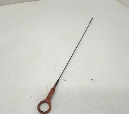 Volkswagen Touran I Oil level dip stick 