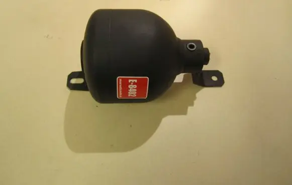 Audi 100 200 5000 C3 Vacuum air tank 443616203C