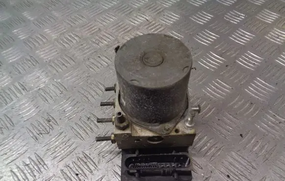 Ford Mondeo Mk III ABS Pump 5S712M110AB