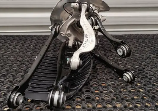BMW X3 G01 Stub axle 