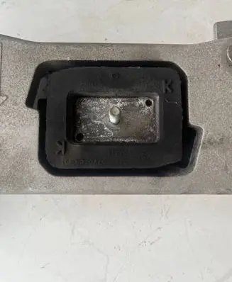 BMW 5 F10 F11 Engine mounting bracket 22326777613