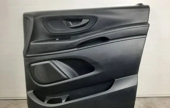 Mercedes-Benz Vito Viano W447 Front door card panel trim A4477271878