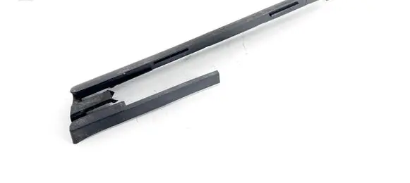 Audi Q7 4L Sliding door rail trim 7l0881479