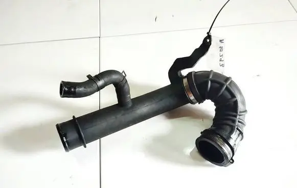 Chevrolet Lacetti Air intake hose/pipe