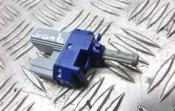 Clutch pedal sensor