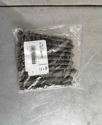 BMW 5 E39 Cylinder head bolts 11127583115 11121729246 7583115