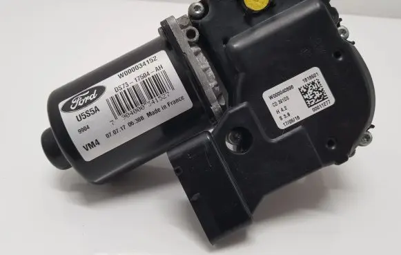 Ford Mondeo MK V Wiper motor DS7317504AH W000034152