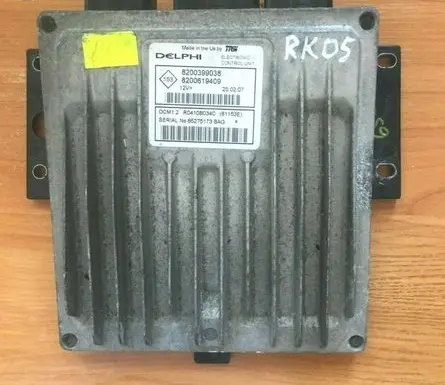 Renault Megane II Engine control unit/module 8200399038 8200619409