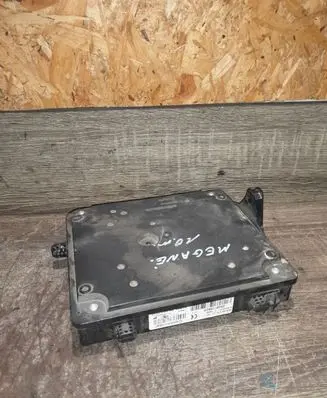 Renault Megane III Comfort/convenience module 284B17882R