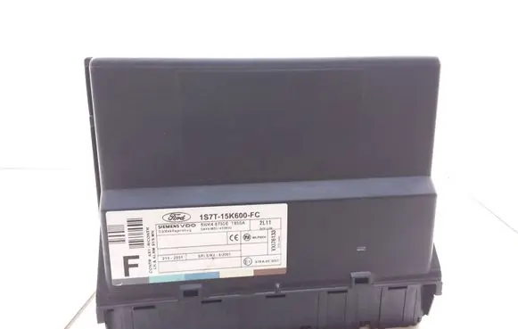 Ford Focus Comfort/convenience module 1S7T15K600FC