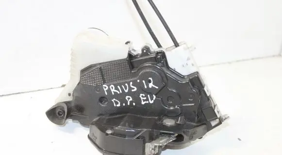 Toyota Prius (XW30) Front door lock