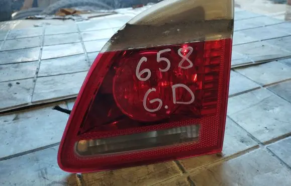 BMW 5 E60 E61 Tailgate rear/tail lights 69353269