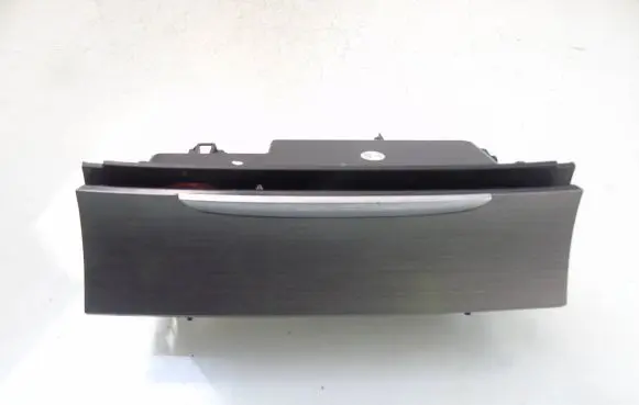 Ashtray (front)