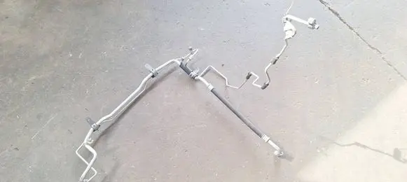 Air conditioning (A/C) pipe/hose