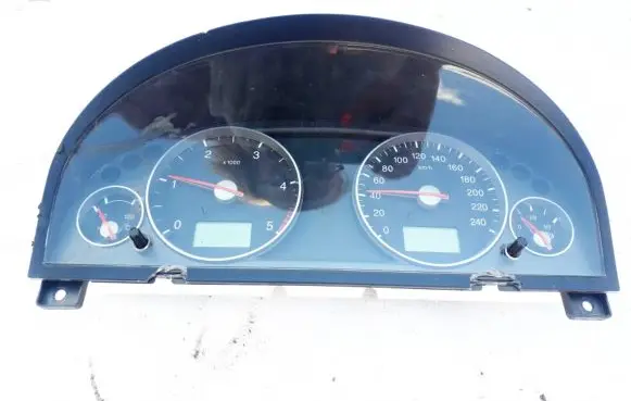 Ford Mondeo Mk III Speedometer (instrument cluster) 3S7F10841JD 3S7F-10841JD