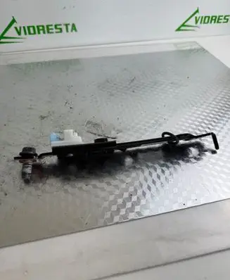 Hyundai Tucson TL Seat belt height adjuster 88890D7000