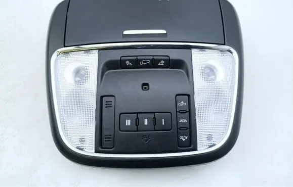 Dodge Durango Front seat light 1UC611X9AE