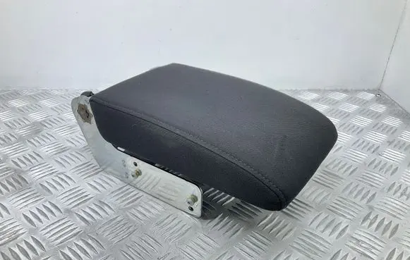 Volkswagen Tiguan Armrest 5M0864207E