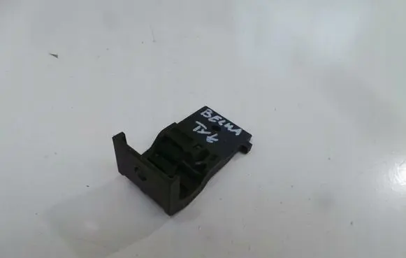 KIA Picanto Rear bumper mounting bracket 86680G6310