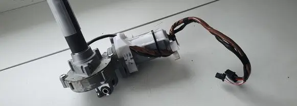 Toyota Yaris Electric power steering pump 